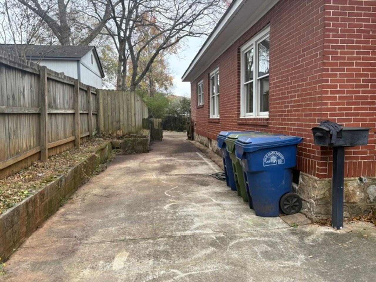 497 Kendrick Ave Se - Photo 3 of 50
