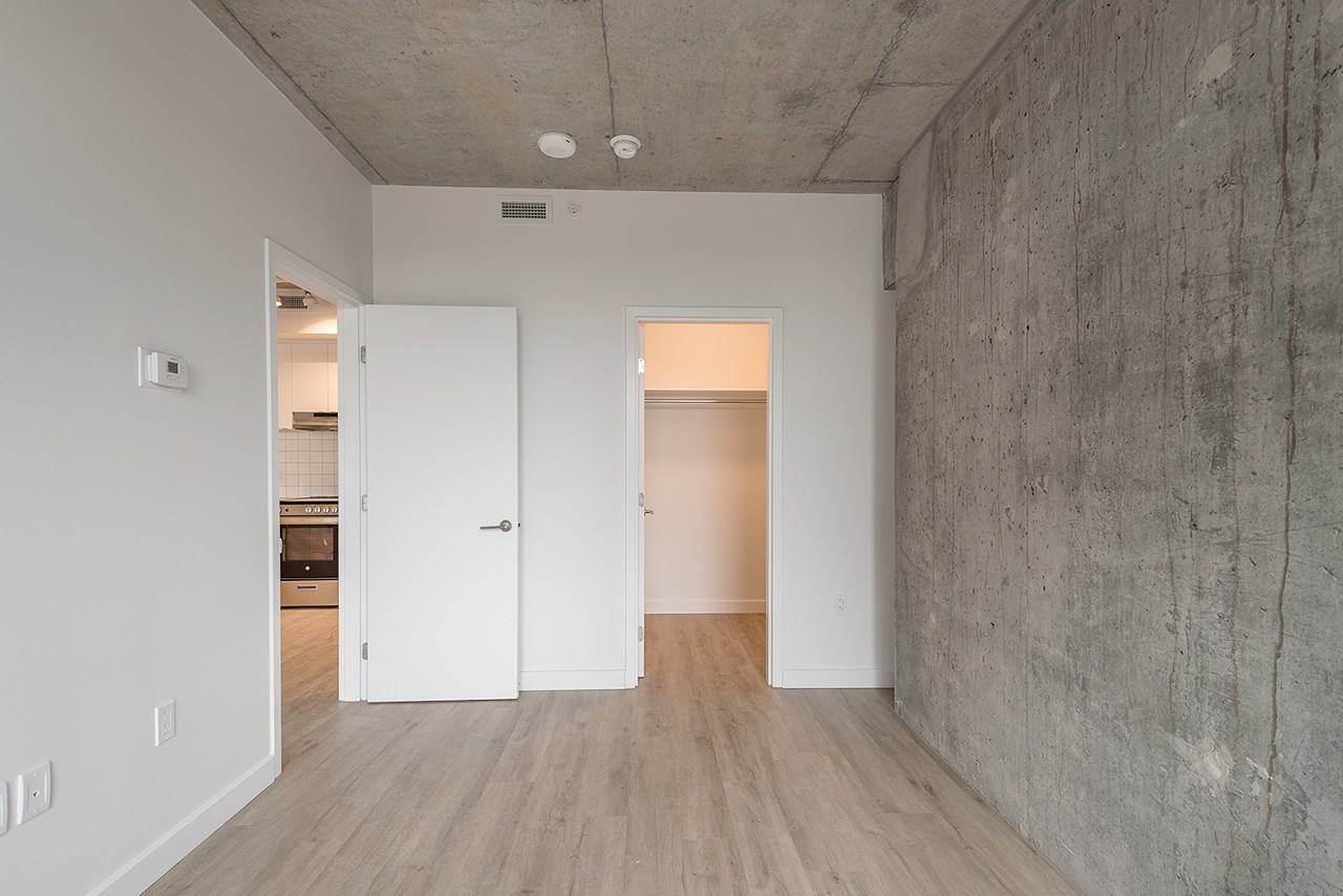 1555 Boul René-Lévesque O — photo 3
