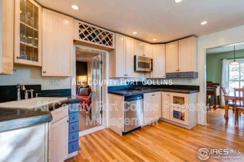 4237 Main St - Photo 5 of 18