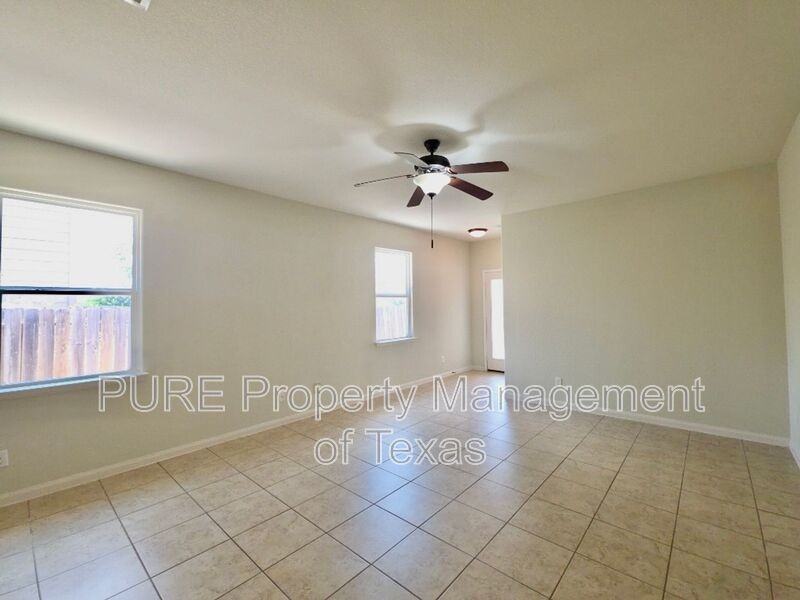 1697 Breanna Ln - Photo 5 of 26
