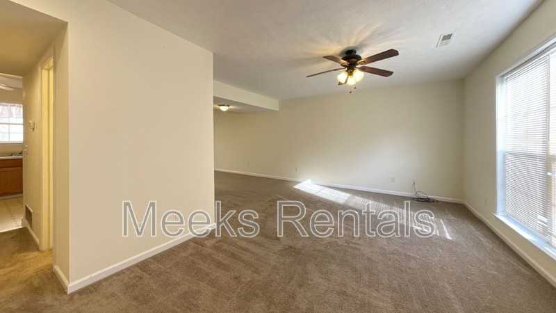 359 Tacketts Branch Rd #3 - Photo 4 of 14