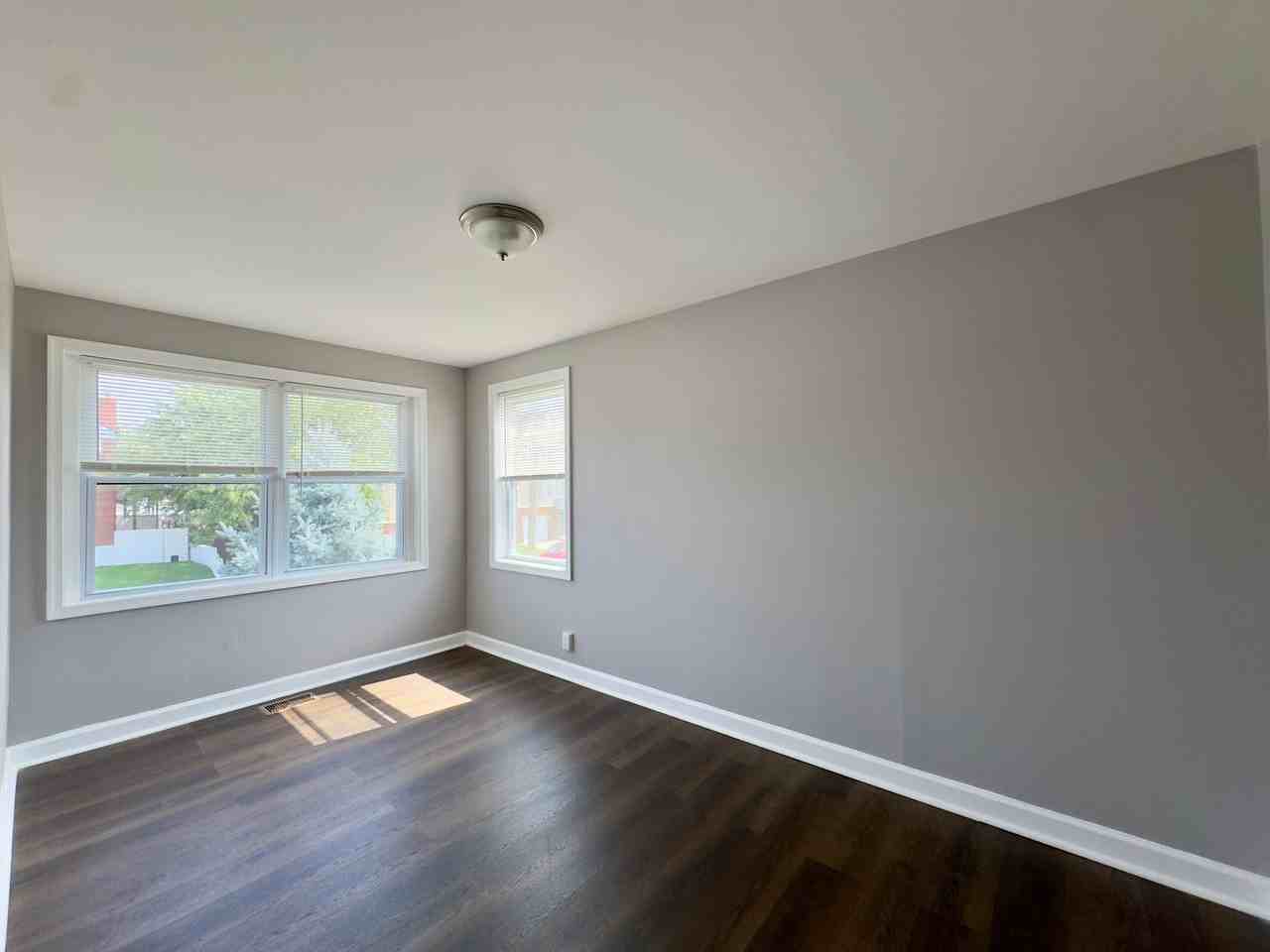 7441 Berkshire Rd - Photo 6 of 22