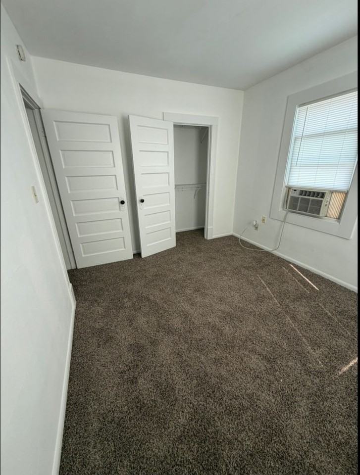 2116 9th Ave N - Photo 4 of 5