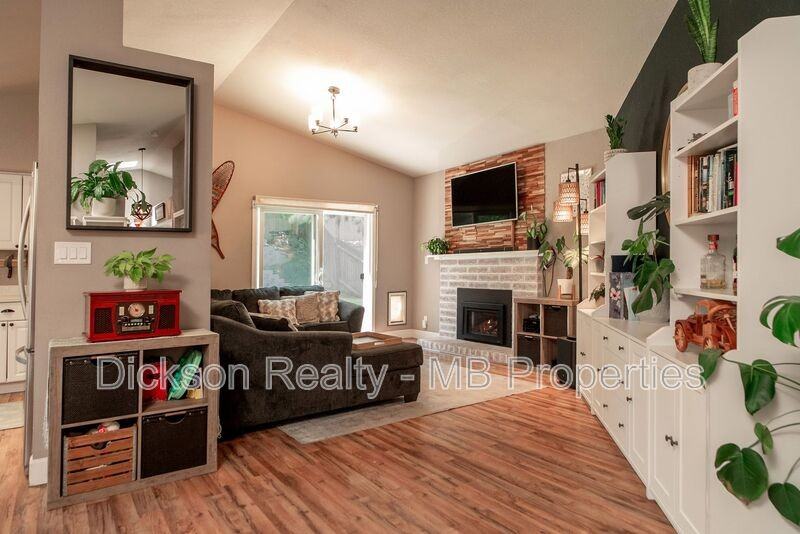 6036 White Water Way - Photo 4 of 13