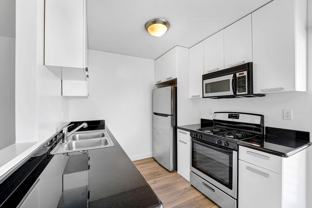 117 Pacific St. in Sant Monica - Photo 1 of 1