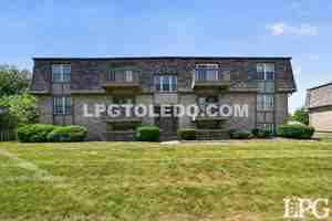 featured image of 801 Hilltop Ln