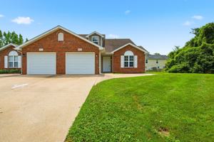 featured image of 4402 4402 - 4404 Jeana Court
