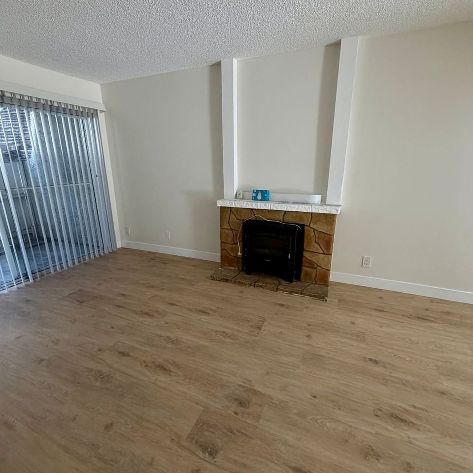 21801 Roscoe Blvd #128 - Photo 4 of 17