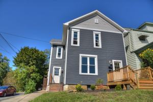 featured image of 325 E Main St