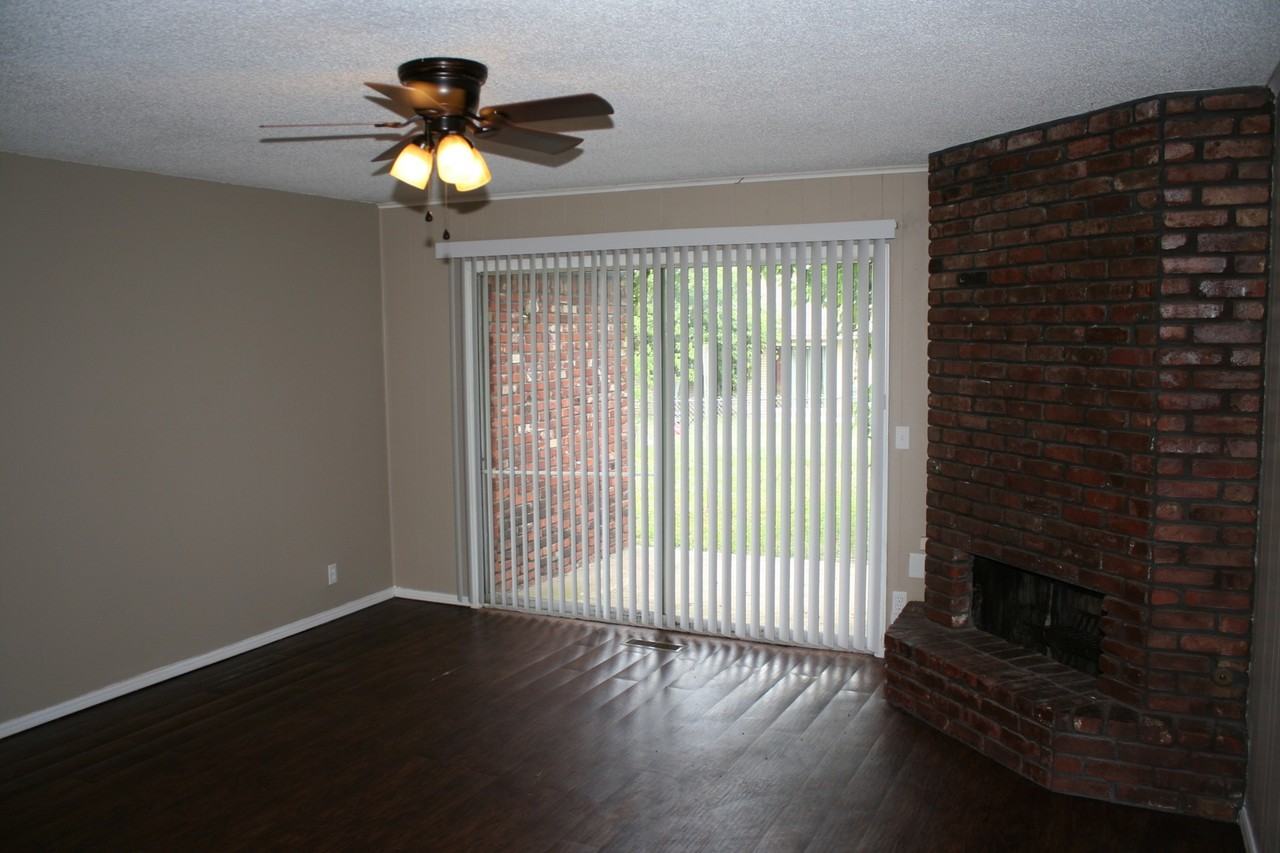 9915 E 22nd Pl - Photo 7 of 16