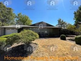 featured image of 130 Cottonwood Ct N