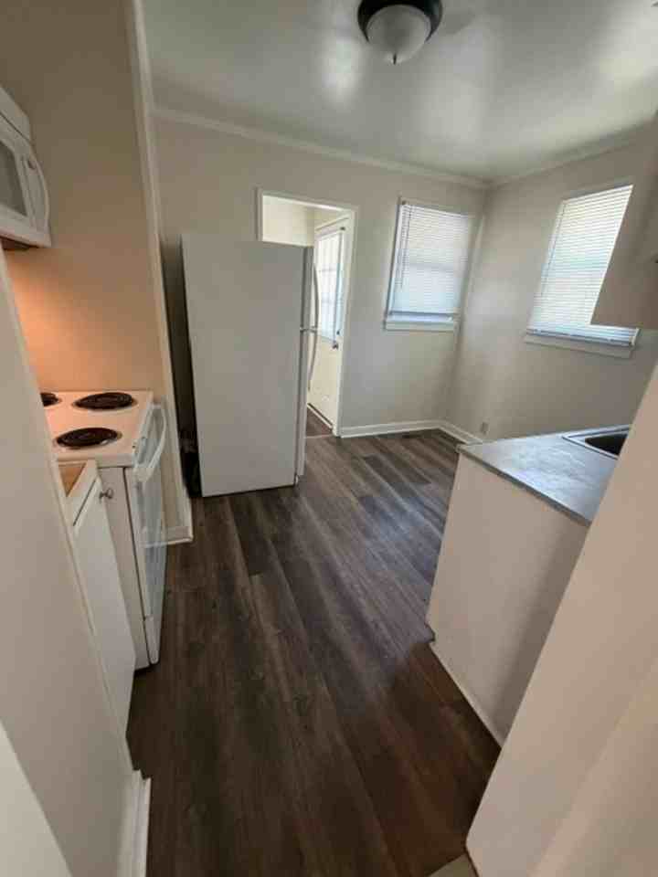 100 Bryan Blvd - Photo 5 of 7