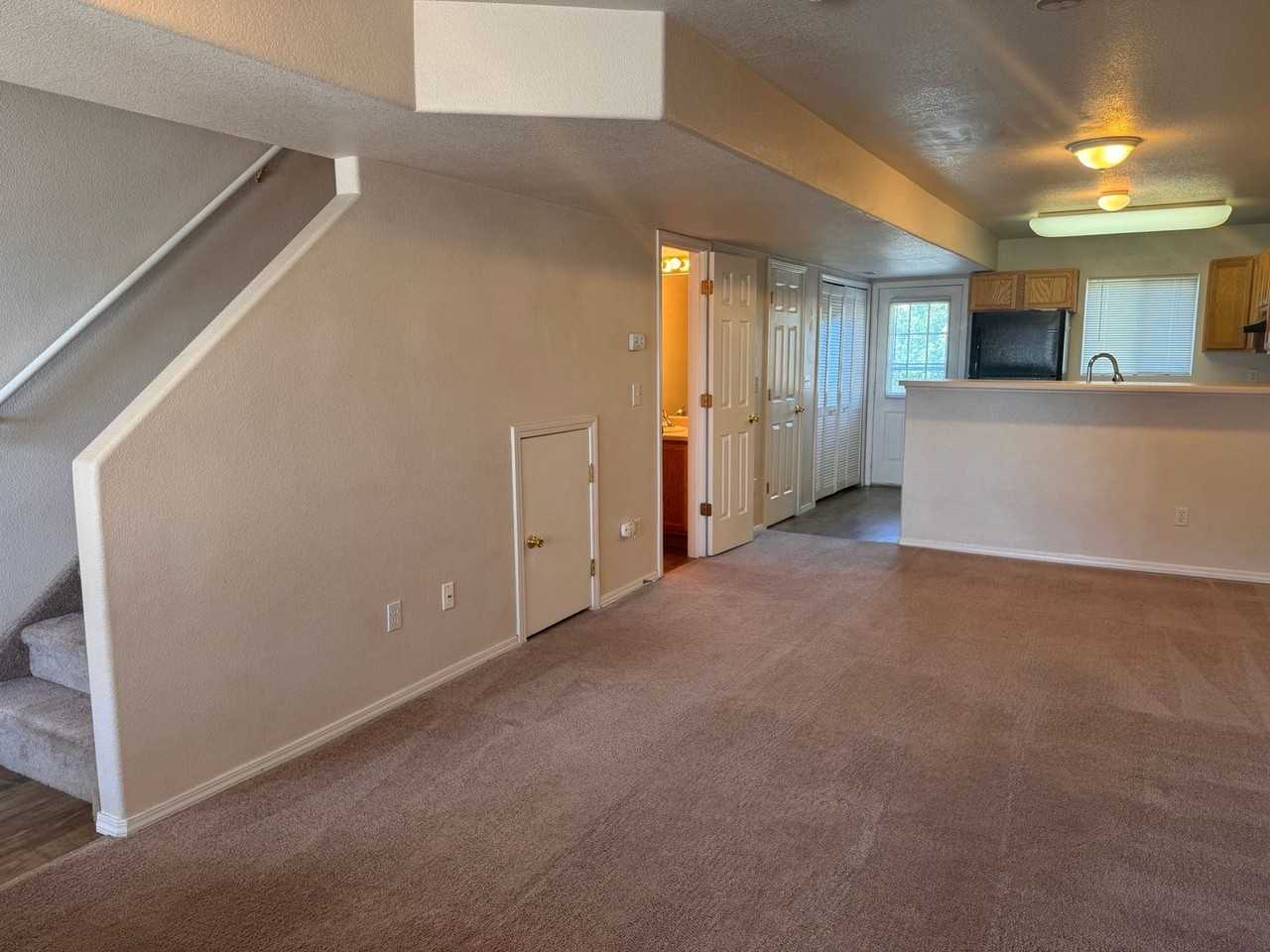 7842 Antelope Ridge Pt - Photo 3 of 9