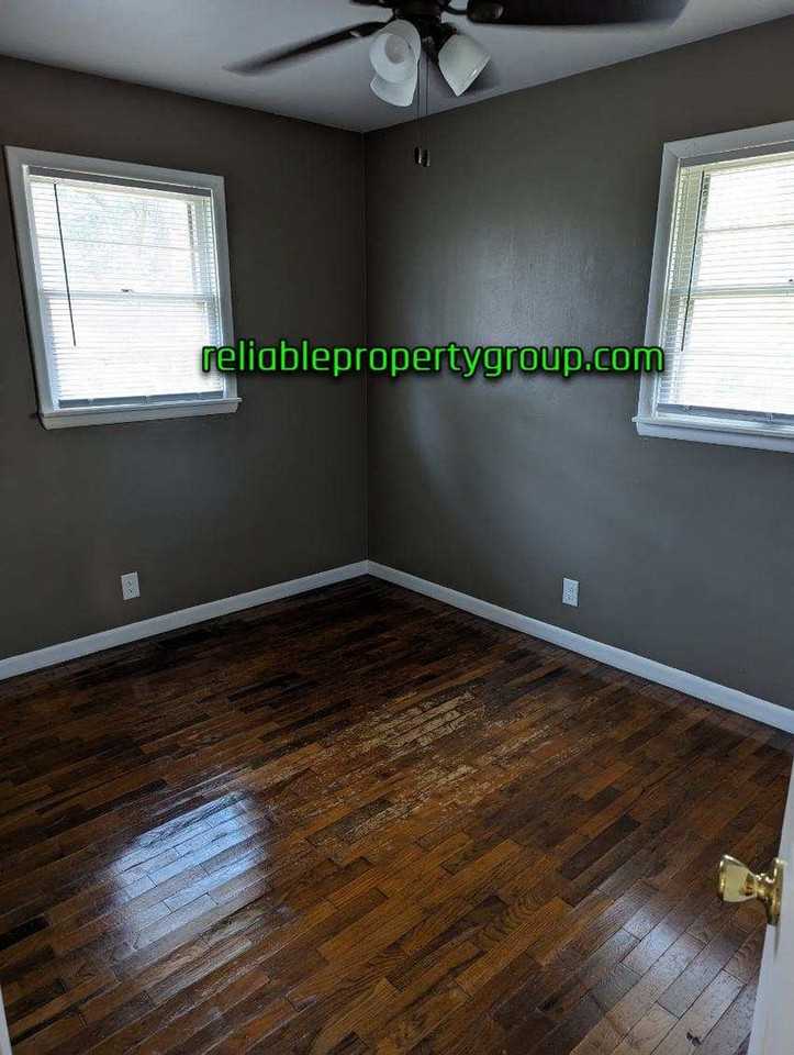 2817 S Gallatin St - Photo 7 of 11