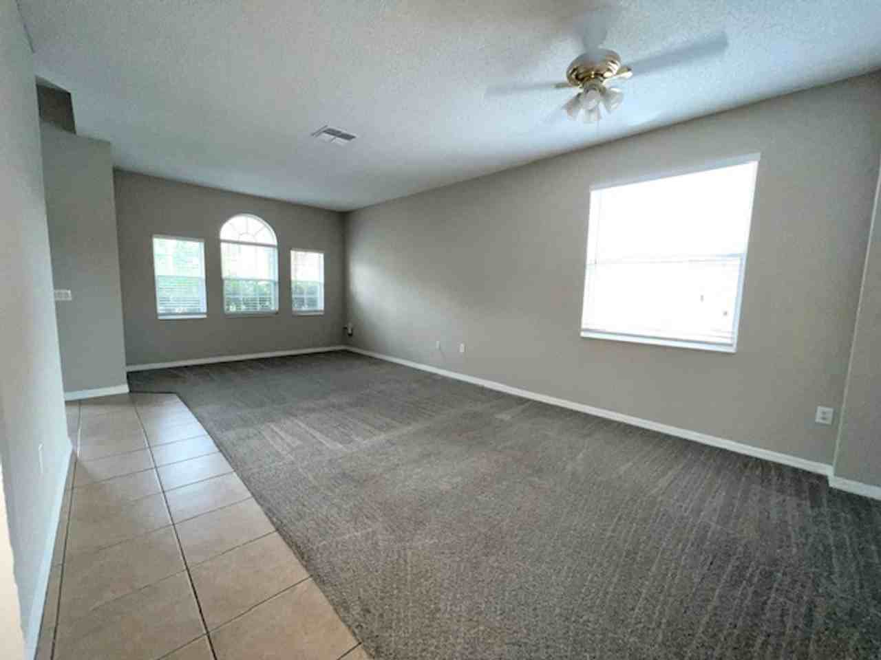 9240 Black Hawk Ct - Photo 5 of 39