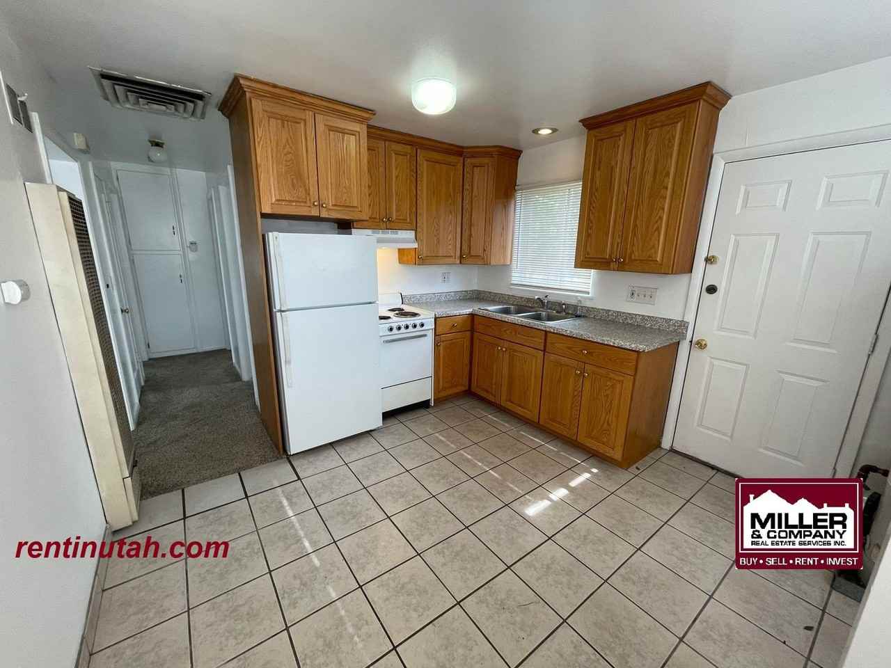 34 W Russett Ave #A - Photo 6 of 12