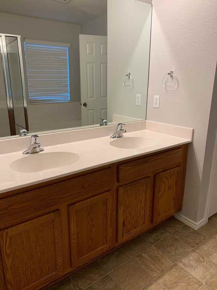 11513 Paul E Anderson Dr - Photo 2 of 7