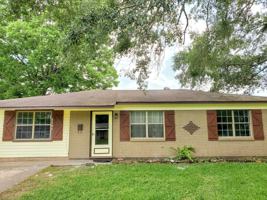 featured image of 5309 Daffodil Ave