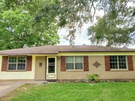 5309 Daffodil Ave - Photo 1 of 1