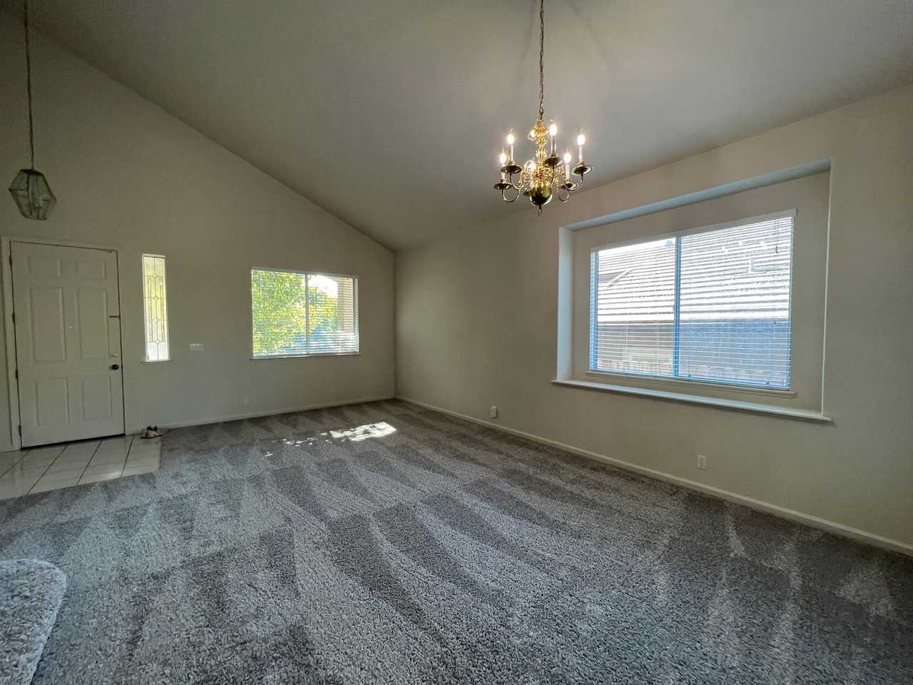 1017 Halidon Way - Photo 3 of 22