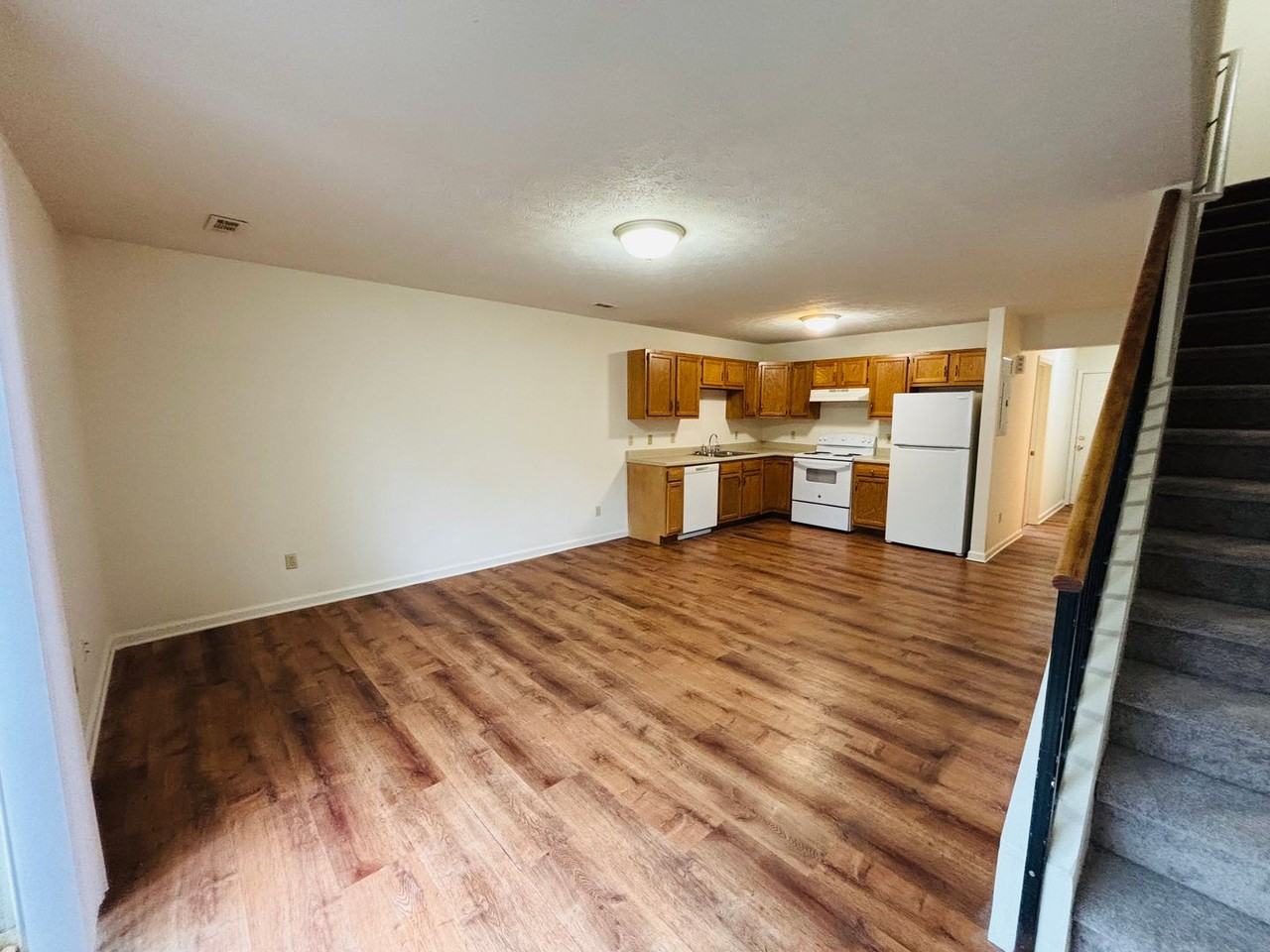 105 Majestic Dr - Photo 6 of 18