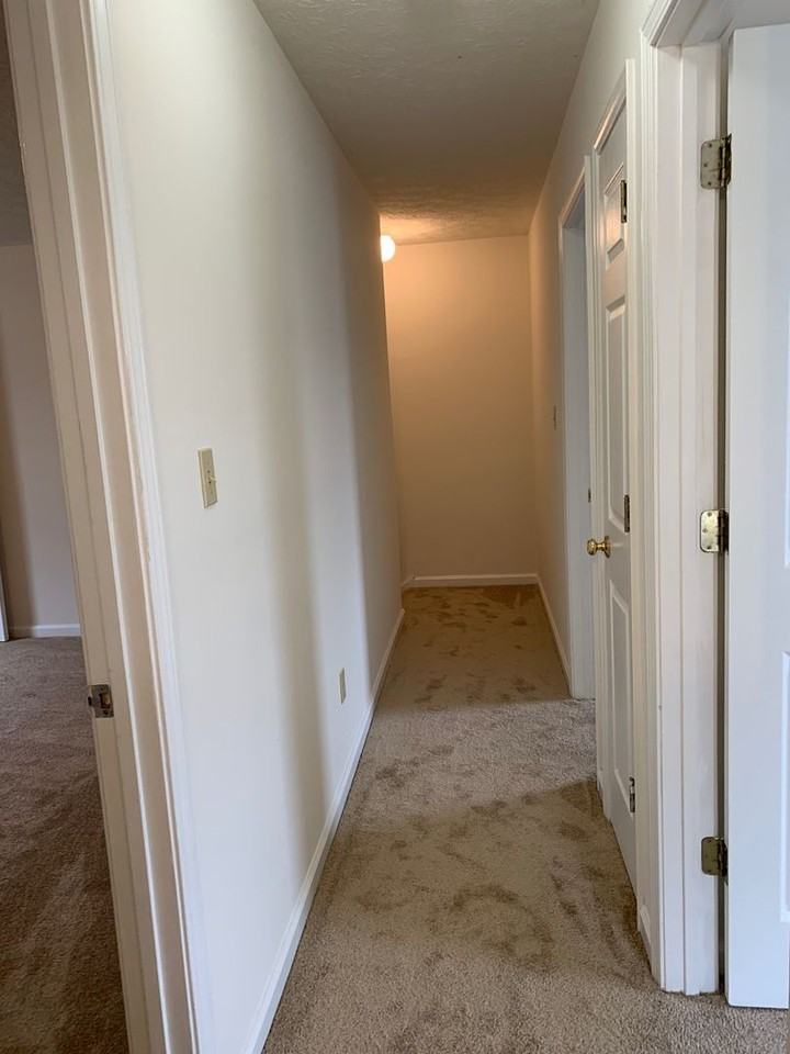 1050 Long St - Photo 4 of 10