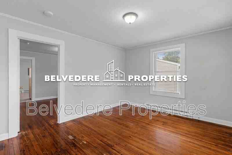 114 Charles Ave #B - Photo 7 of 19