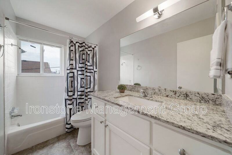 3636 S Indianapolis Ave #2 - Photo 5 of 31