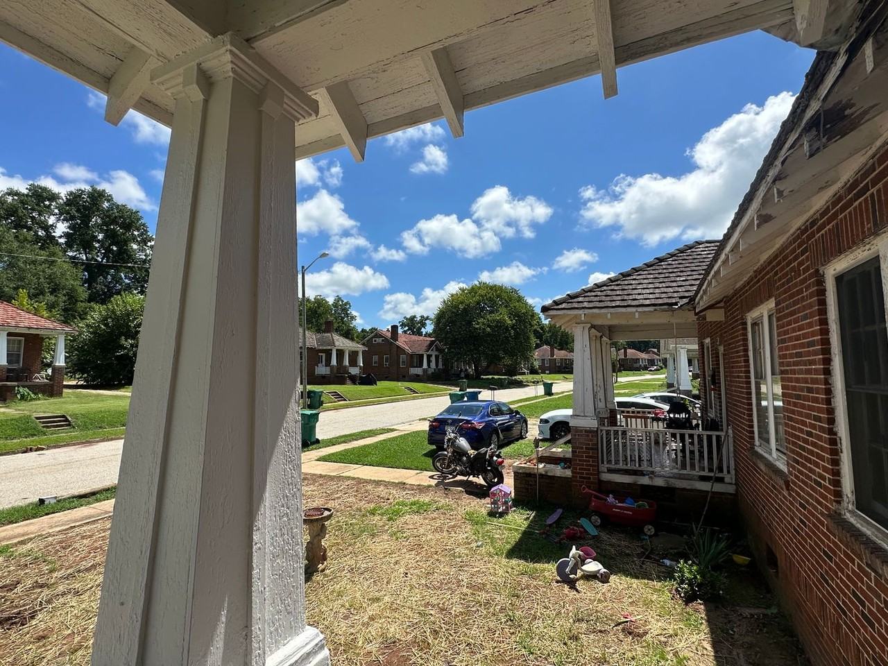 618 Grier St - Photo 3 of 16