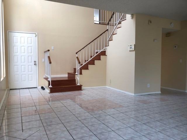 23778 Parkland Ave - Photo 4 of 21