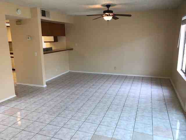 23778 Parkland Ave - Photo 5 of 21