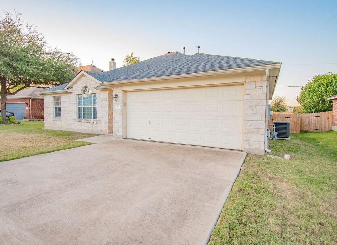 312 Pheasant Rdg - Photo 5 of 34
