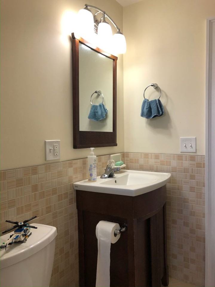 12 Eliot Cres - Photo 7 of 10