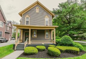 featured image of 49 Vick Park A