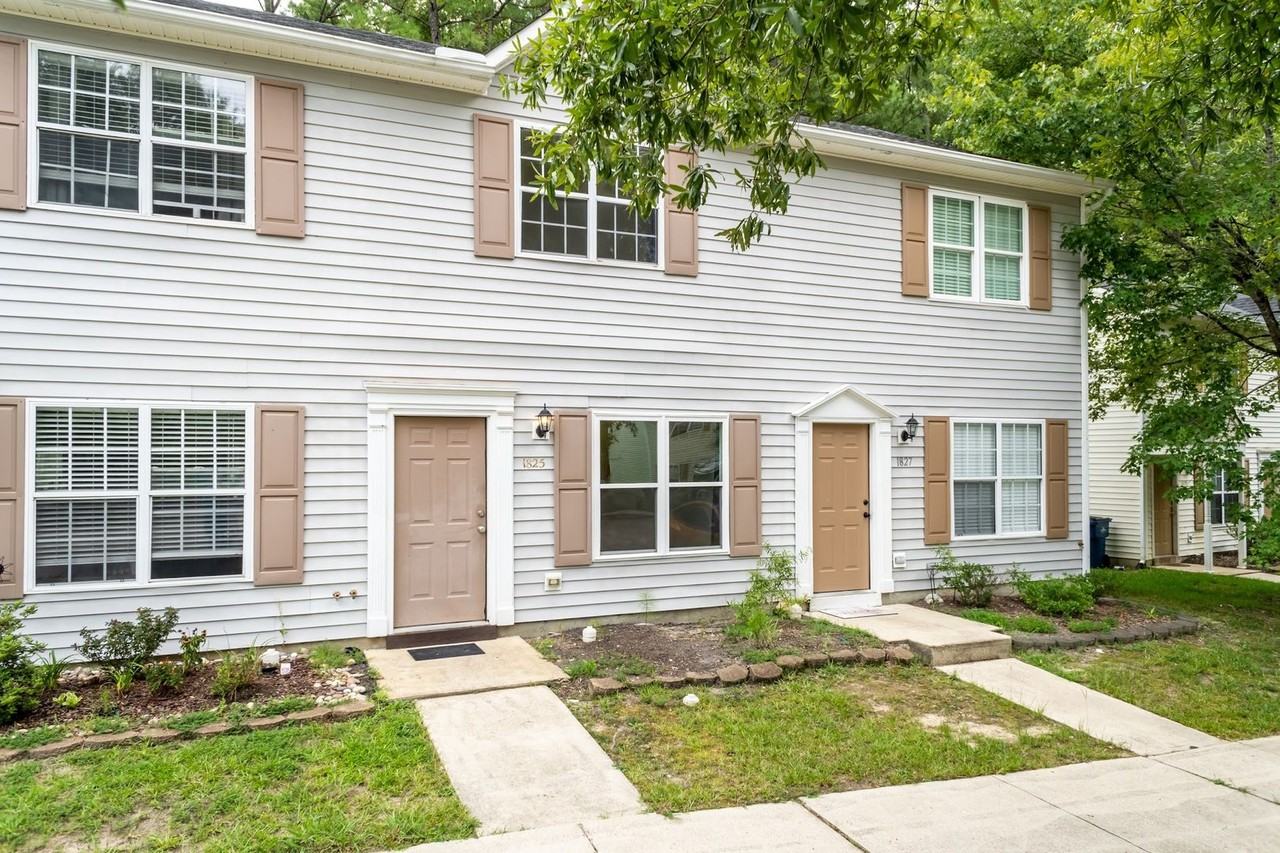 1825 Vintage Rd - Photo 2 of 23