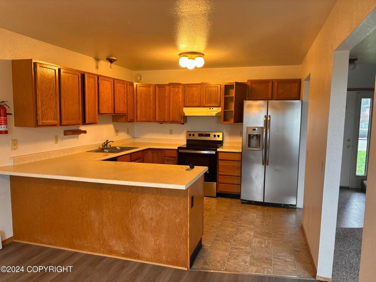 3470 Orbit Cir - Photo 2 of 12