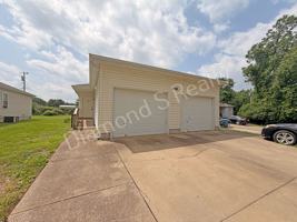 featured image of 1508 W Rainey St