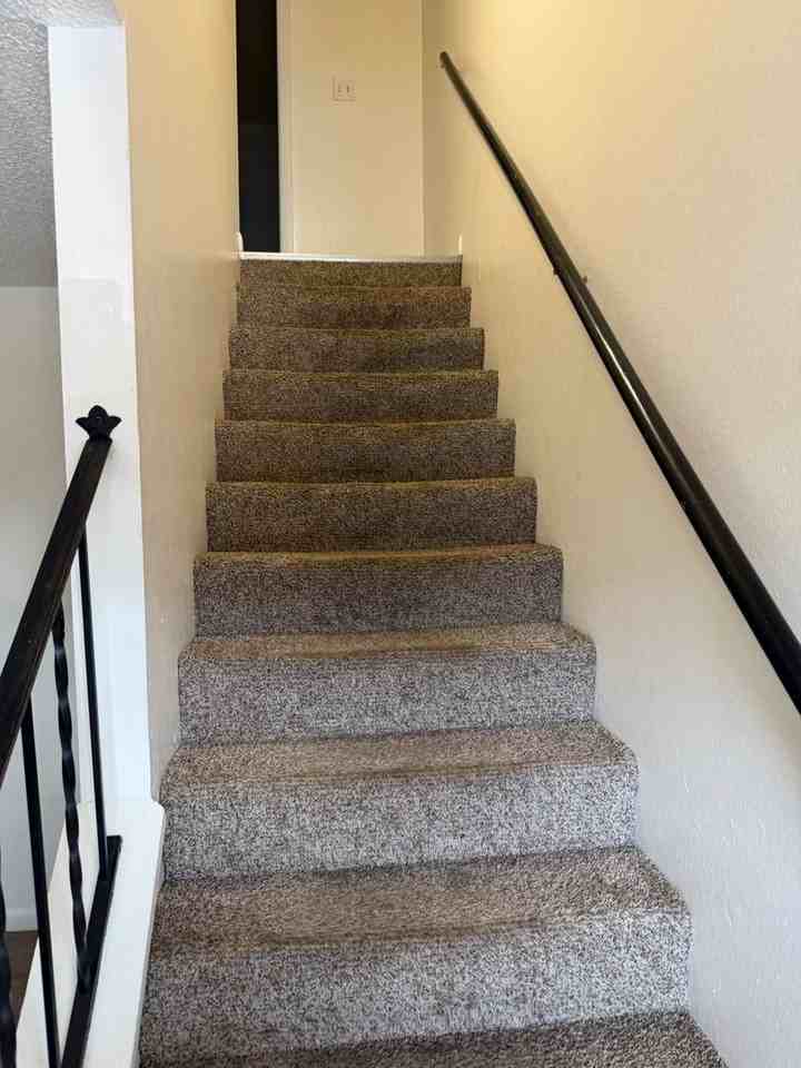732 37th Avenue Ct - Photo 5 of 8