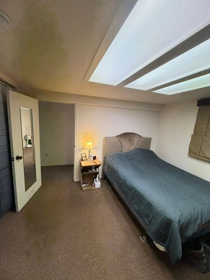1069 N Meridian Rd - Photo 6 of 14