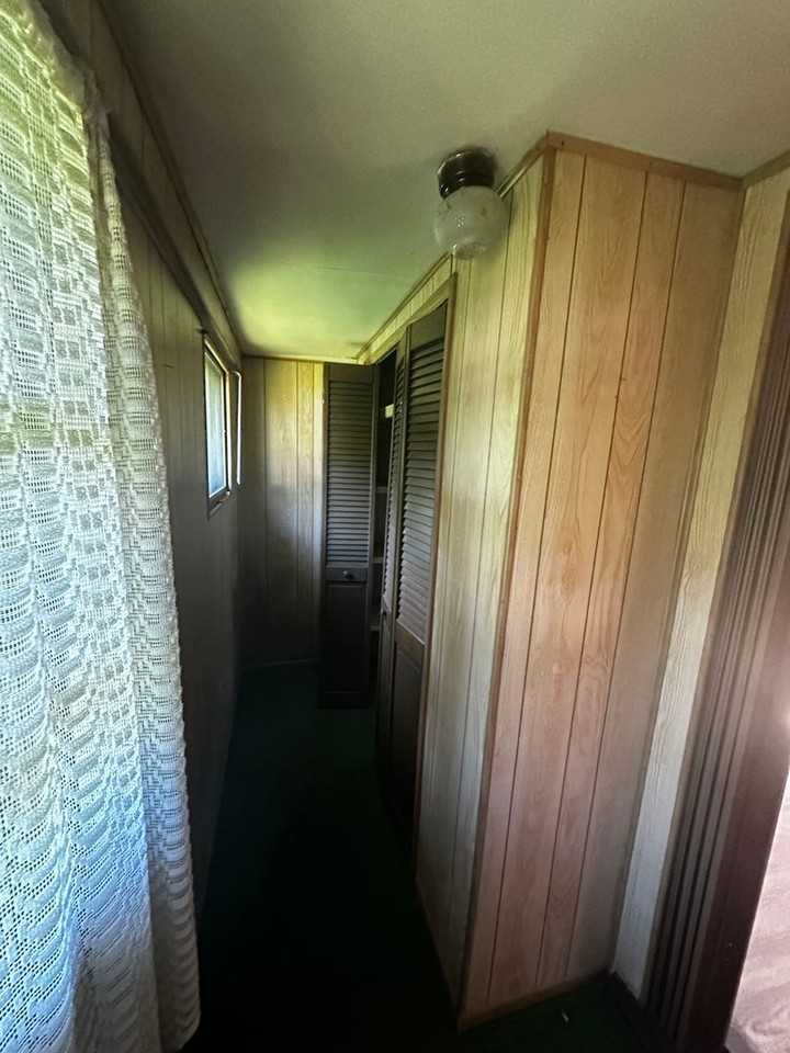 393 Jackson St - Photo 7 of 9