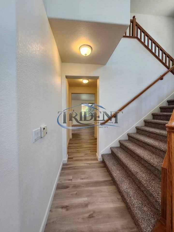 1218 Galston Dr - Photo 6 of 28