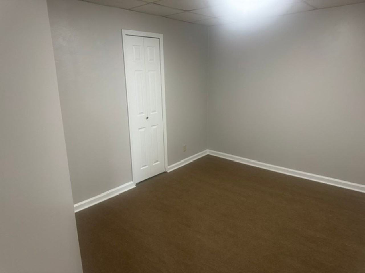 517 Walnut St - Photo 5 of 7