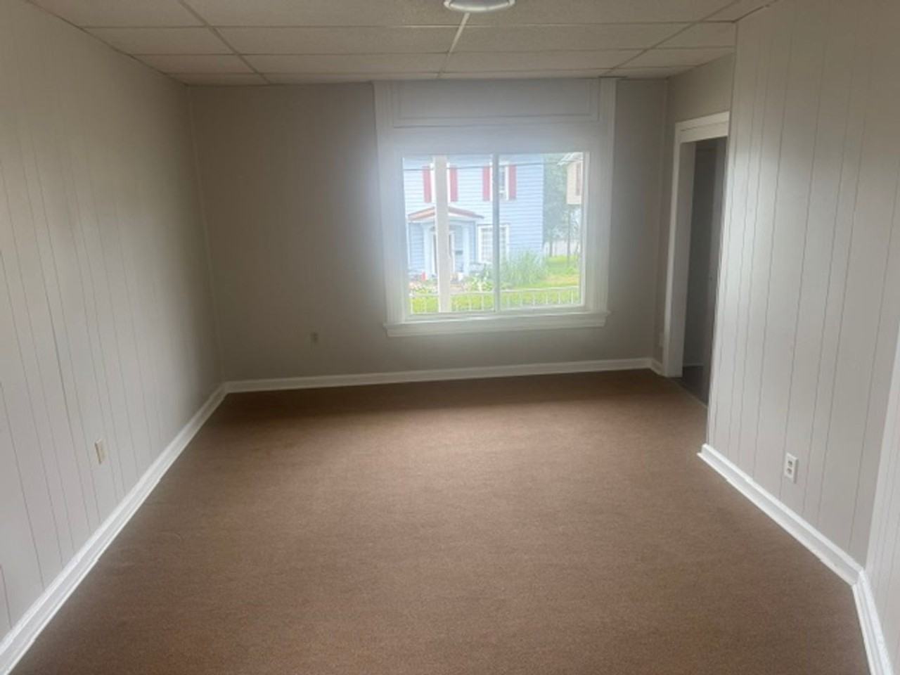 517 Walnut St - Photo 6 of 7