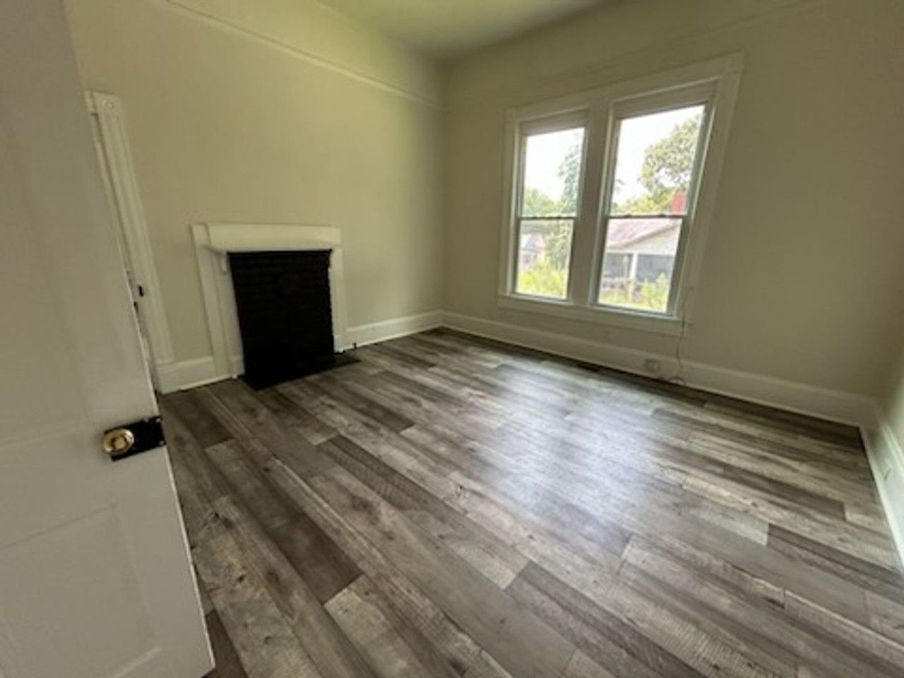10 Burnett St Ne - Photo 4 of 9