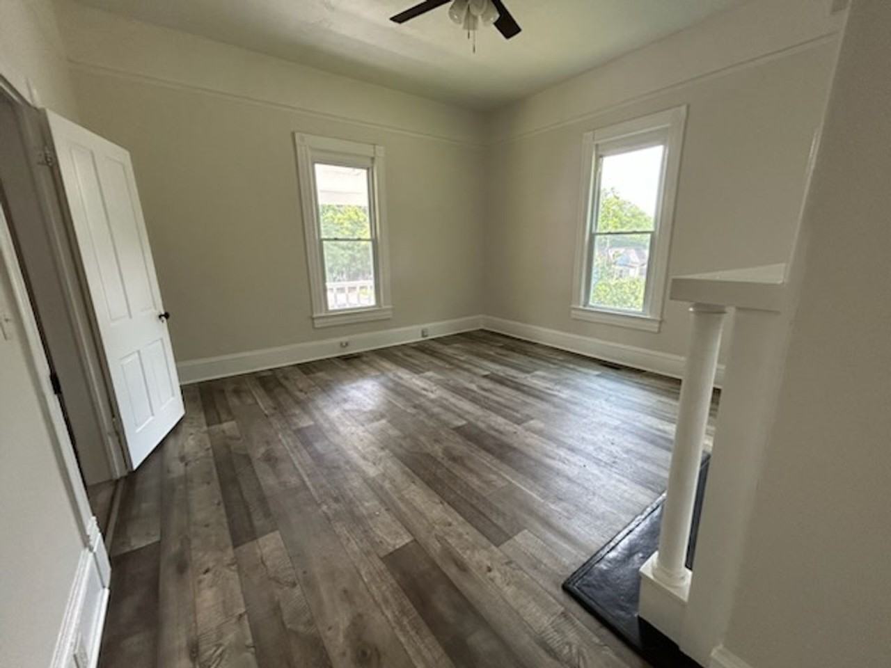10 Burnett St Ne - Photo 5 of 9