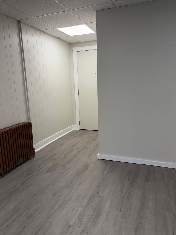 941 Port Carbon St - Photo 3 of 8