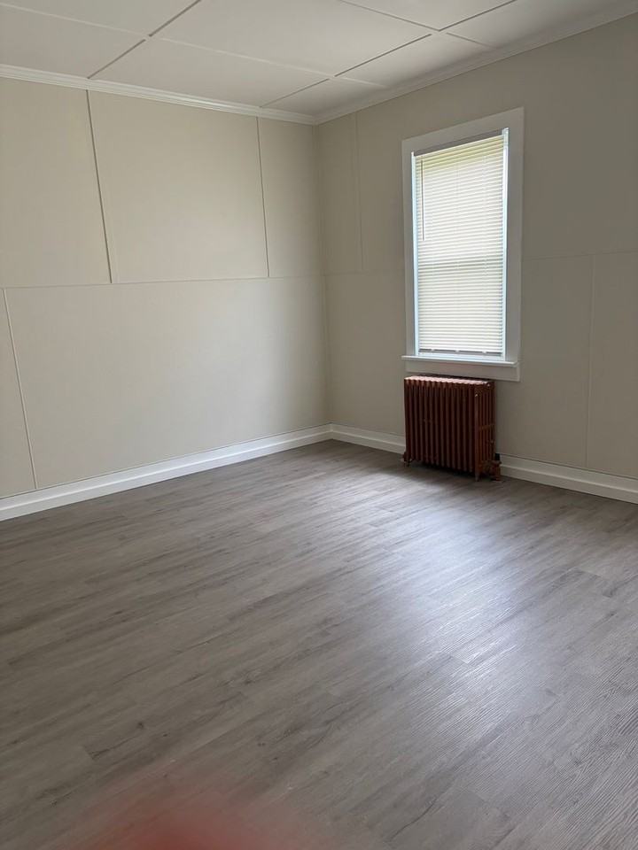 941 Port Carbon St - Photo 5 of 8