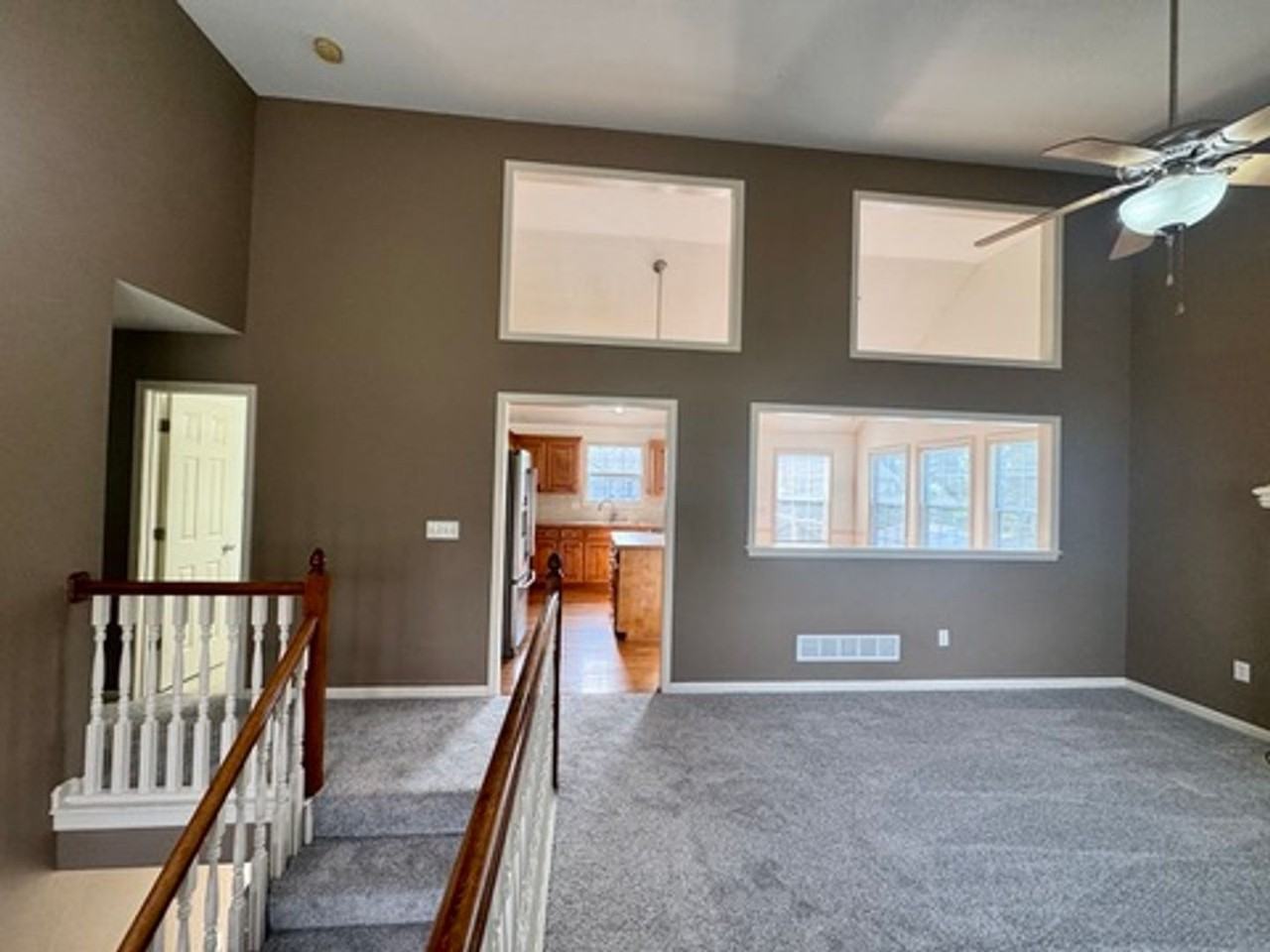 14064 Southern Rd - Photo 4 of 26