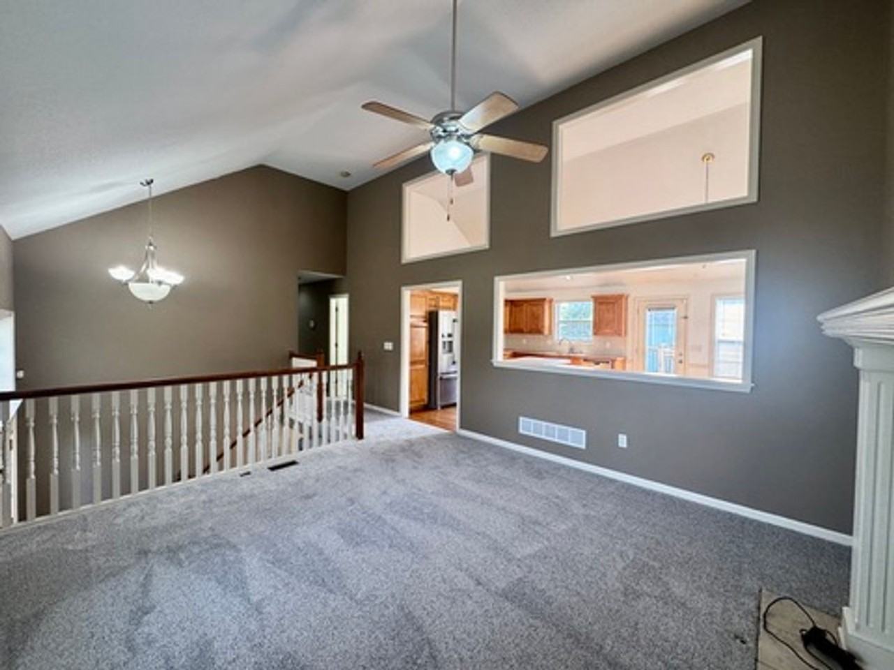 14064 Southern Rd - Photo 5 of 26