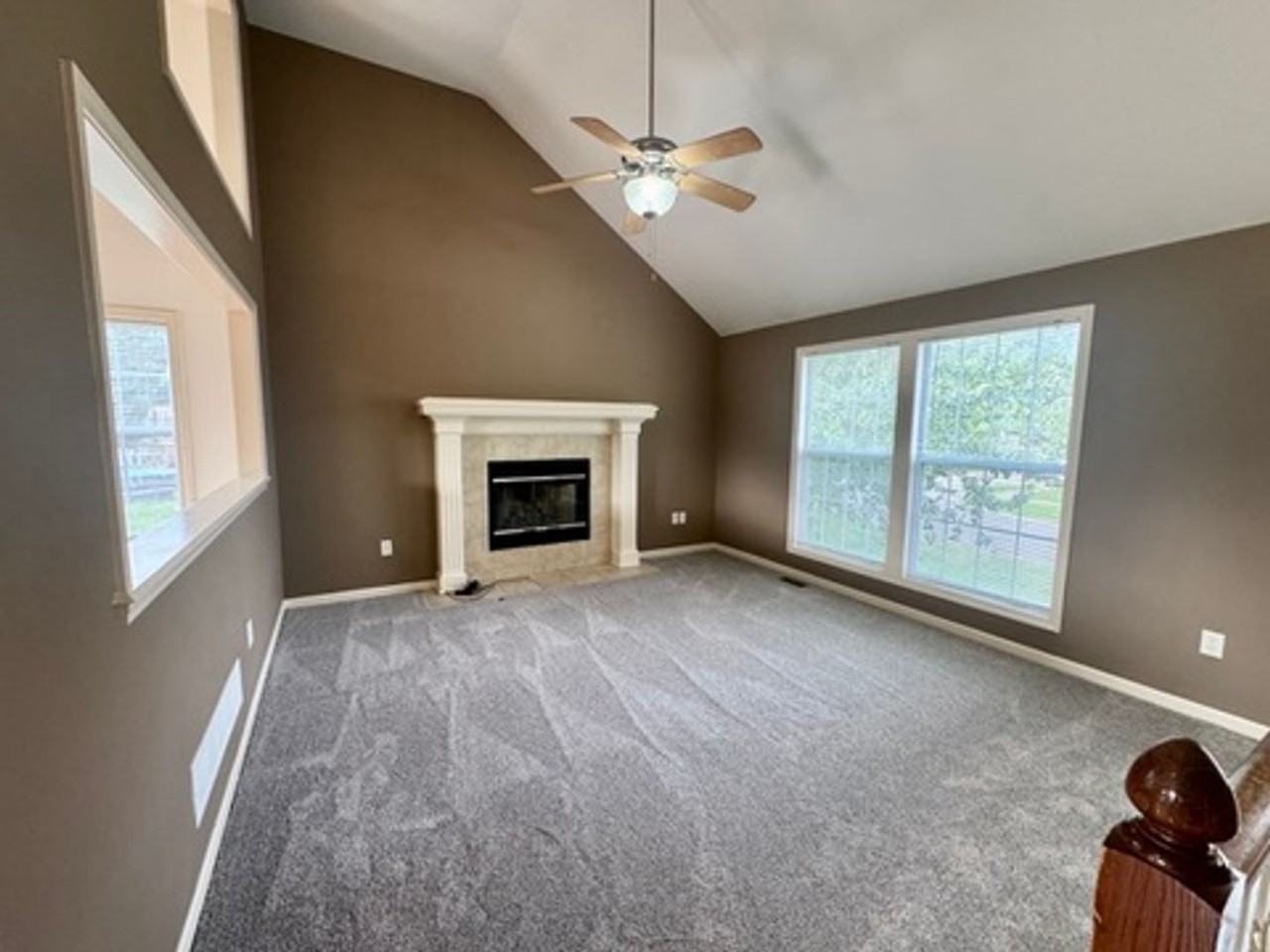14064 Southern Rd - Photo 6 of 26